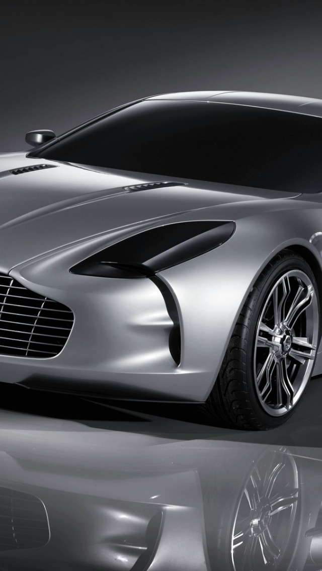 2010 Aston Martin One 77 4