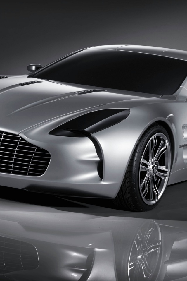 2010 Aston Martin One 77 4