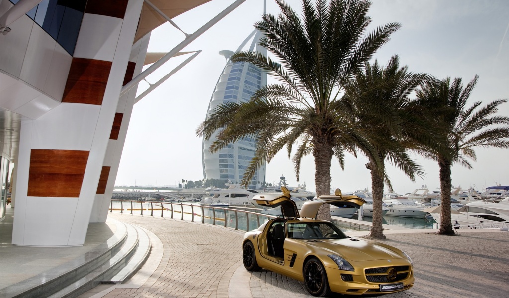 2010 Mercedes Benz Sls Amg Desert Gold