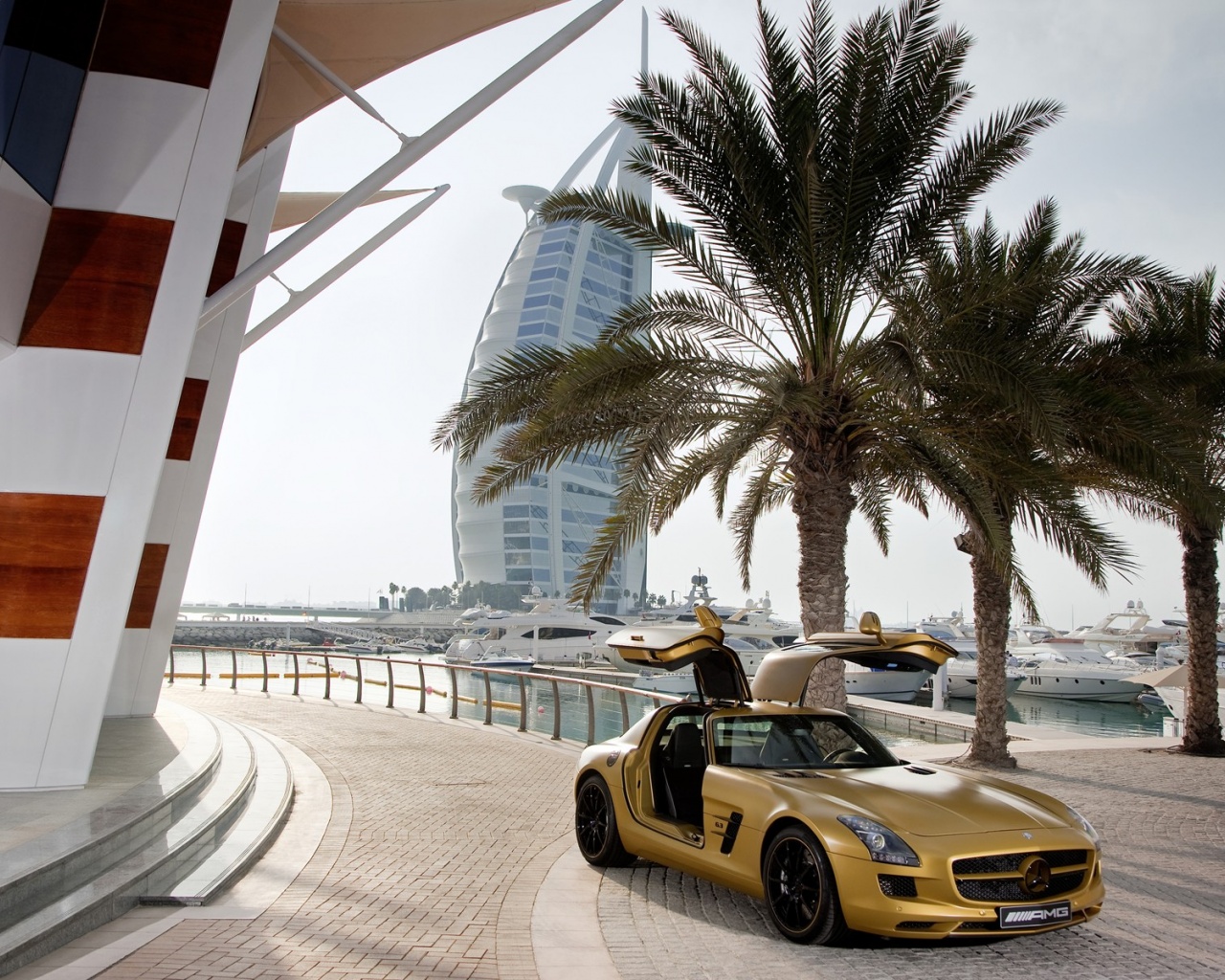 2010 Mercedes Benz Sls Amg Desert Gold