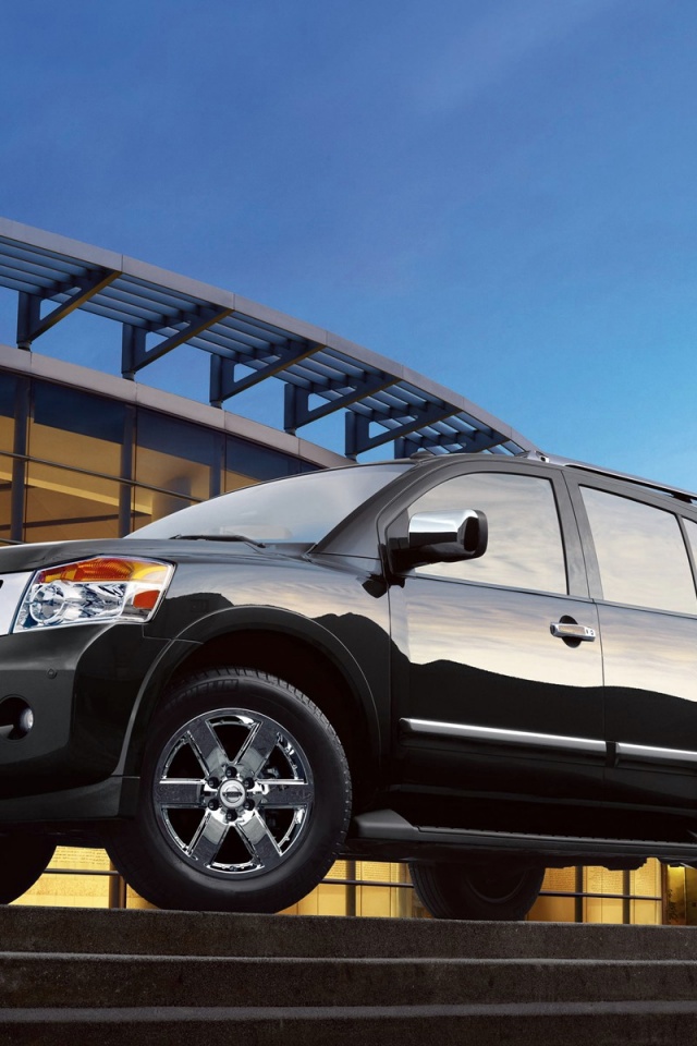 2010 Nissan Armada 2