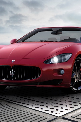 2012 Maserati Grancabrio Sport