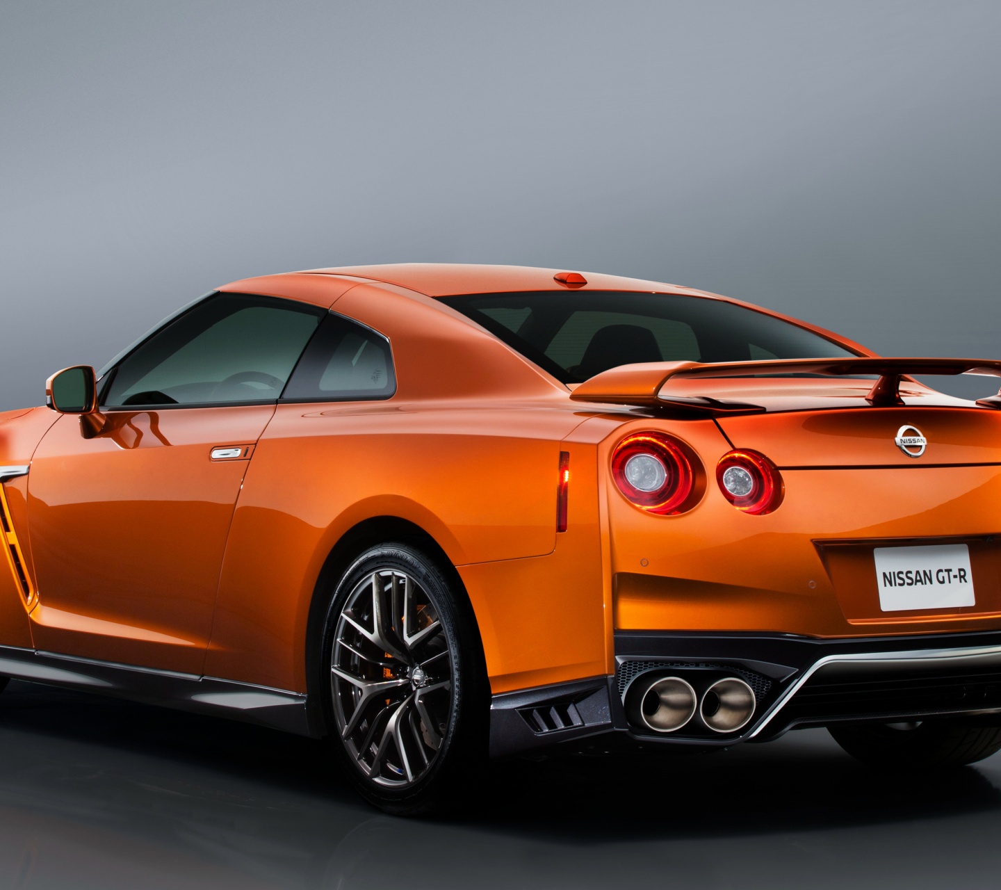 2017 Nissan GT-R