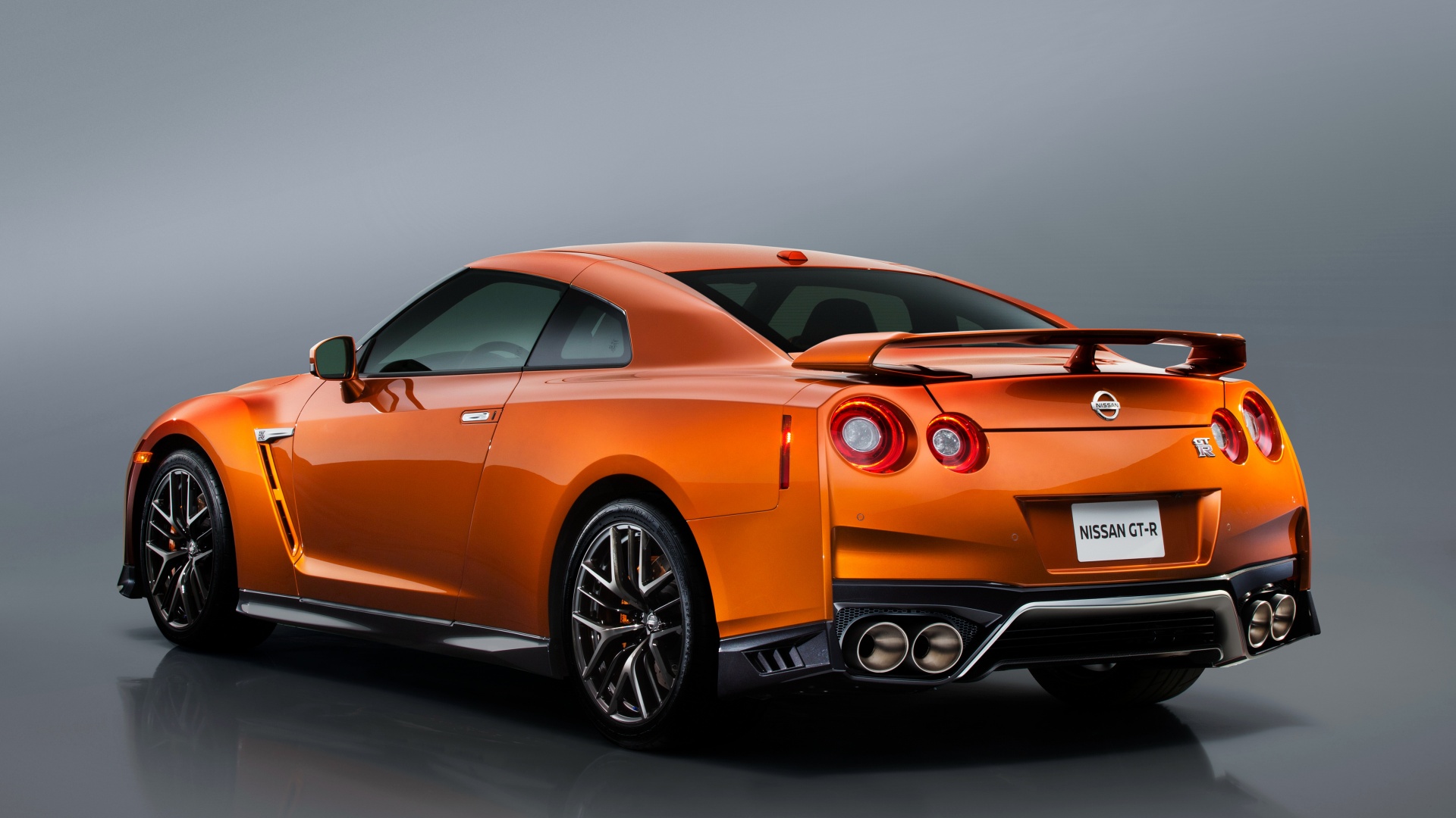 2017 Nissan GT-R