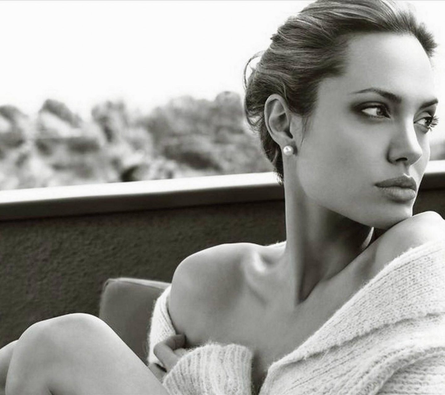 American Famous Hollywood Actor Angelina Jolie Black And White