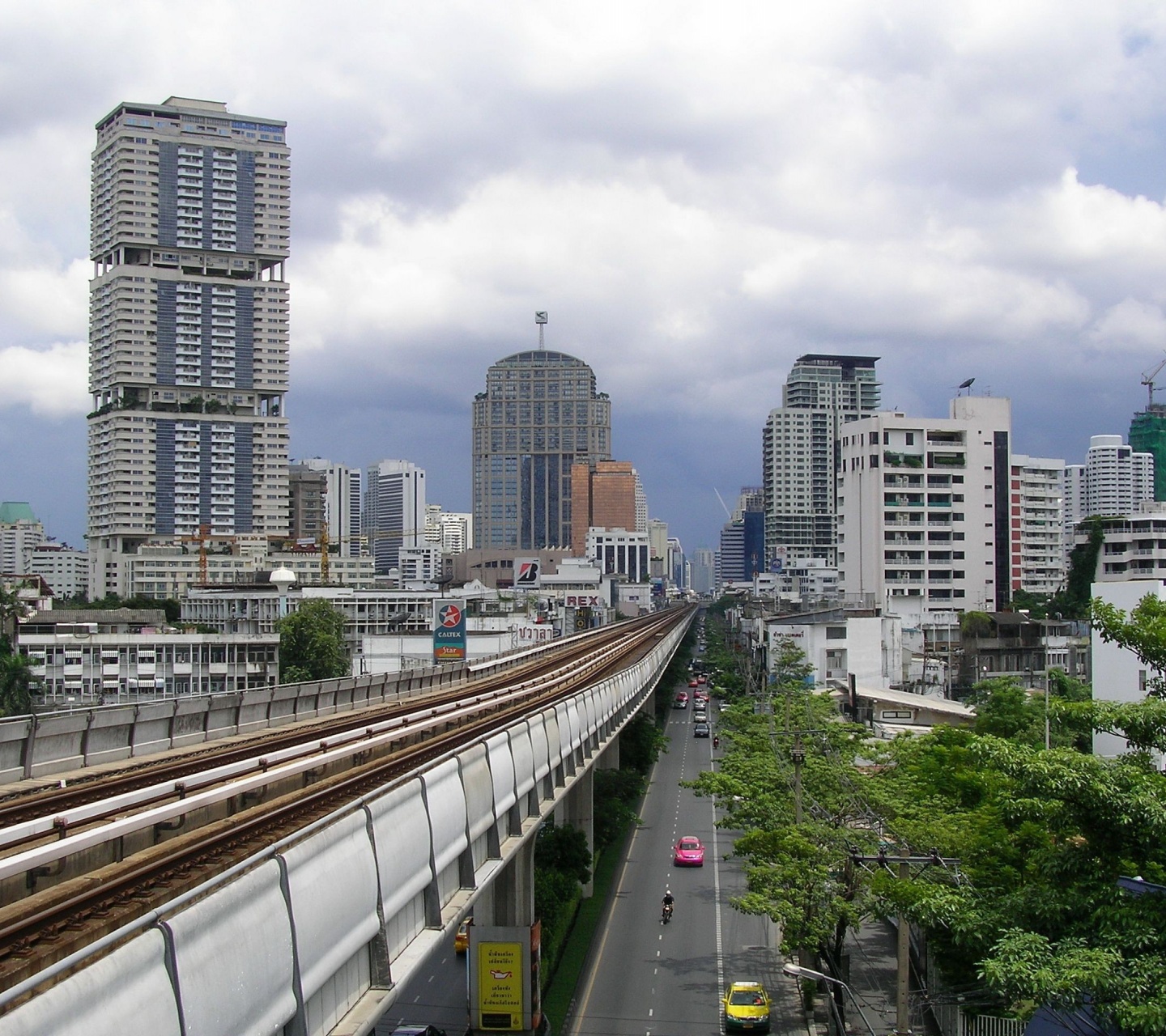 Bangkok Skytrain Bts Station Phrom Phong Vadhana Bangkok Thailand