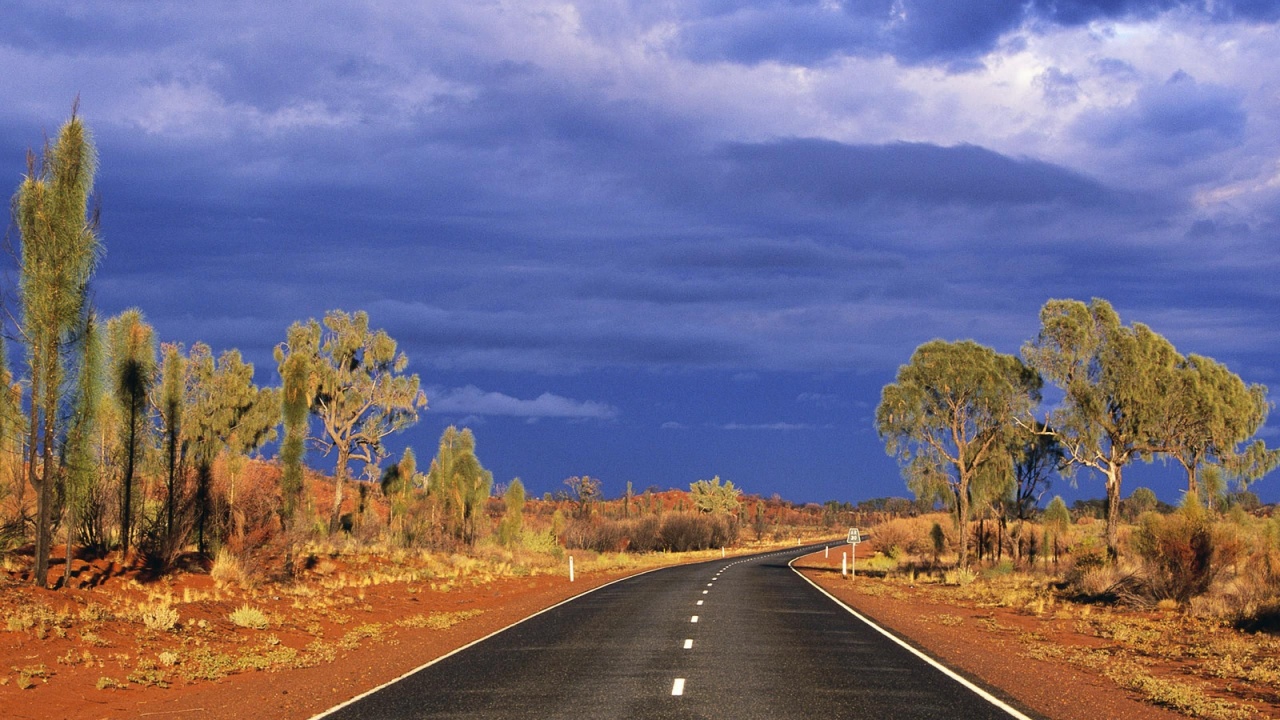 Beautiful Scenery La Lasseter Highway State Route Australia World