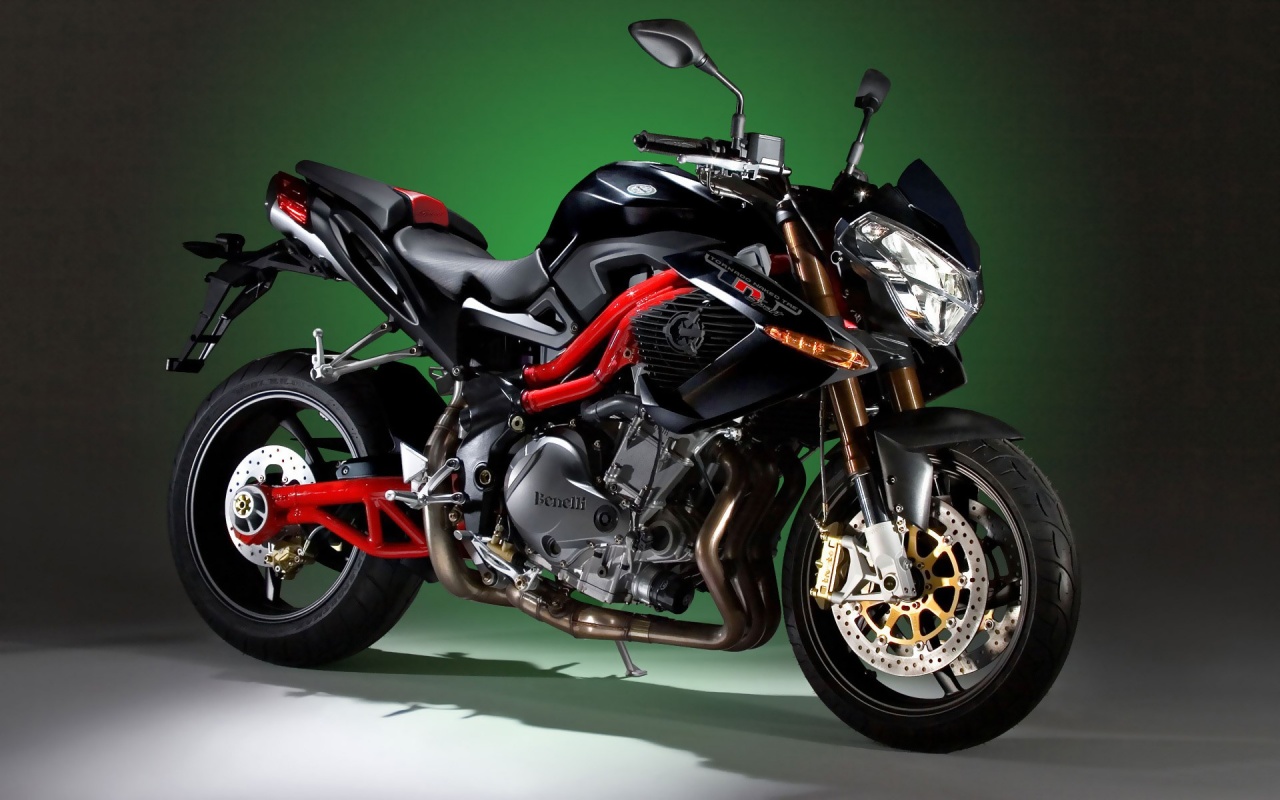 Benelli Tornado Naked Tre 1130 Sport