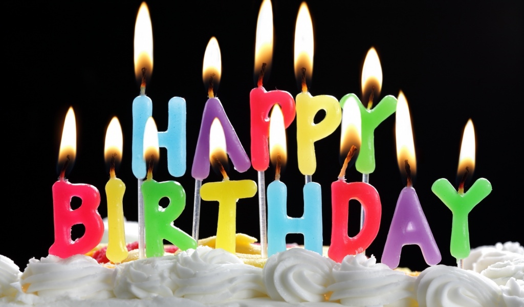 Birtay Candles Pie