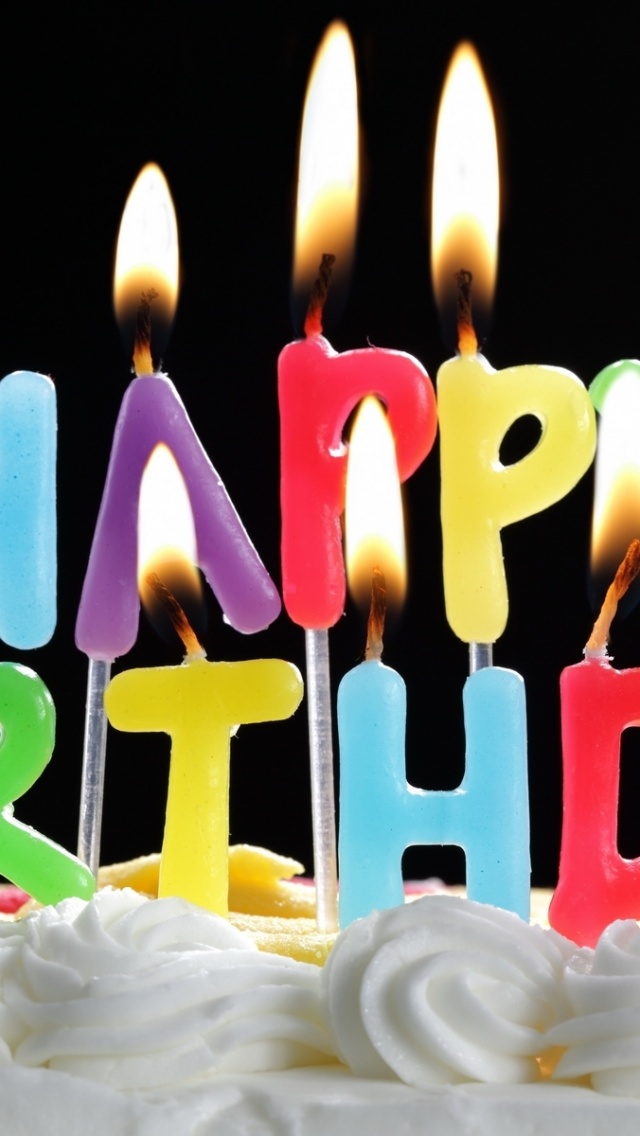 Birtay Candles Pie