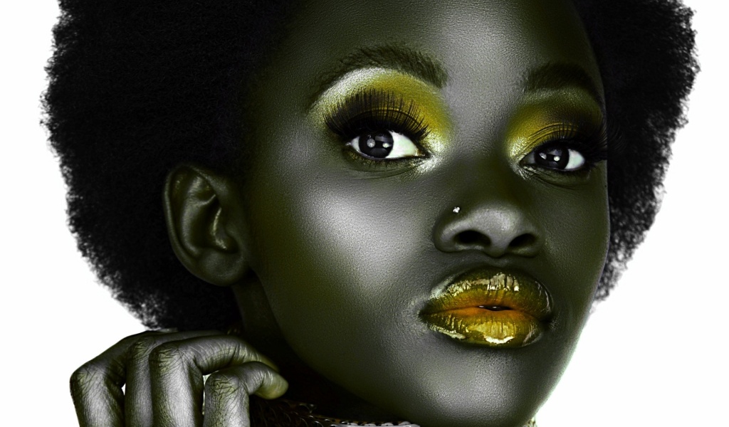 Black Face Girl Make Up Creative Model