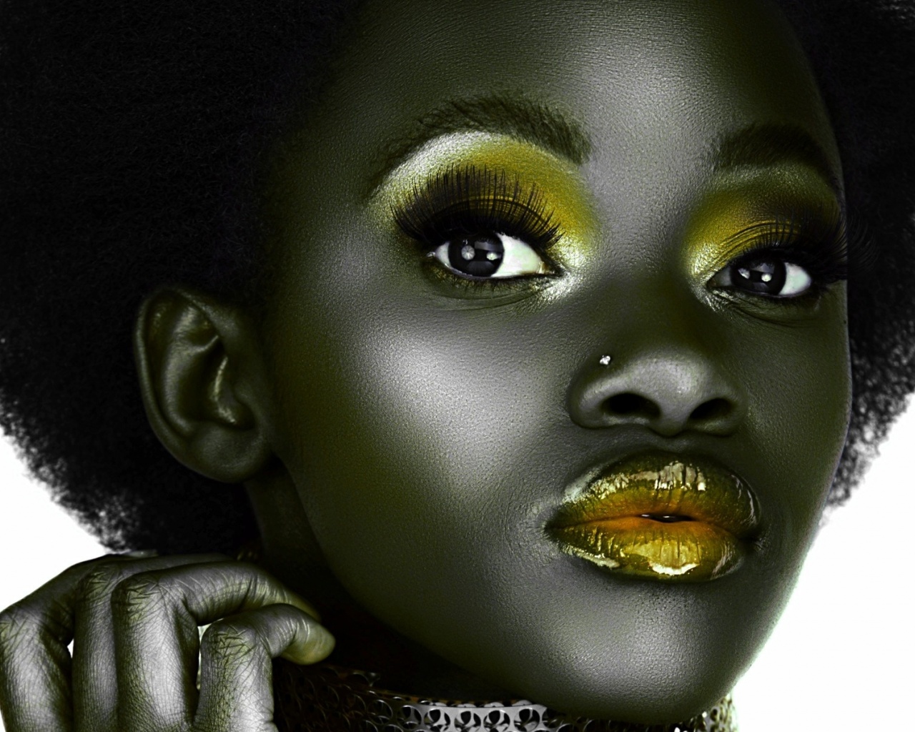 Black Face Girl Make Up Creative Model