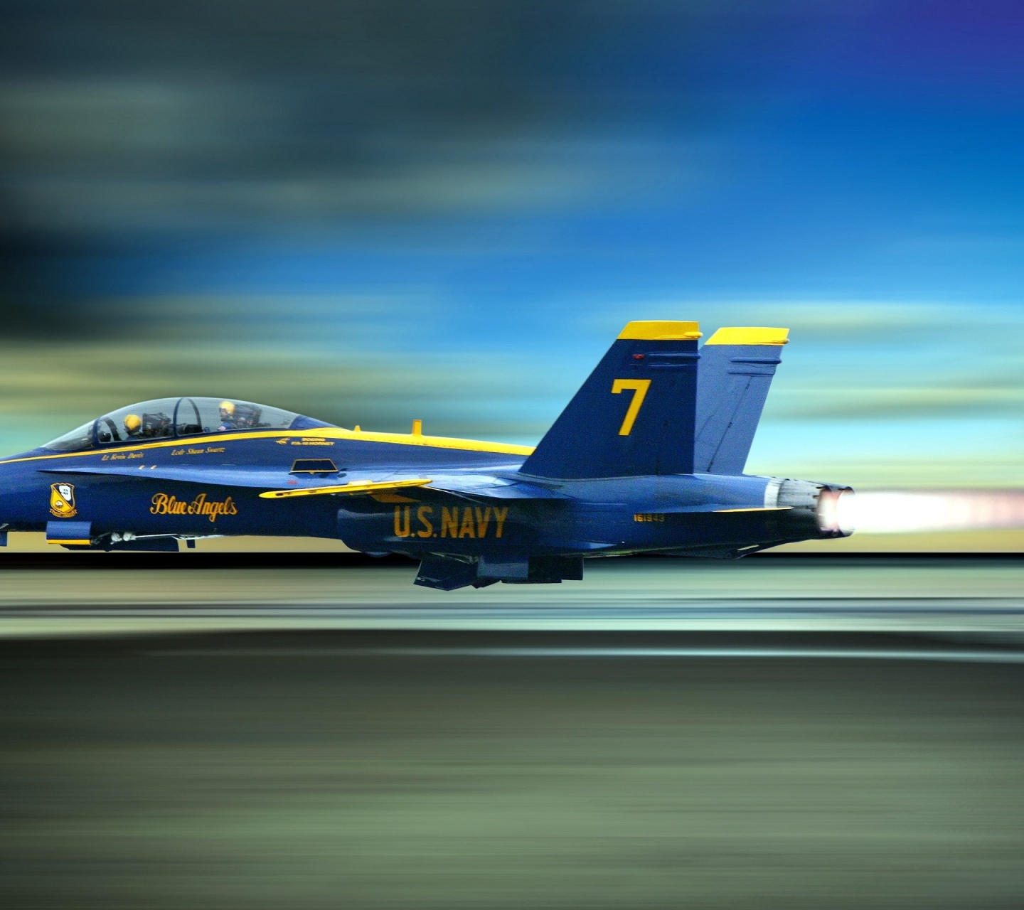 Blue Angels The High Speed Flying Fighter