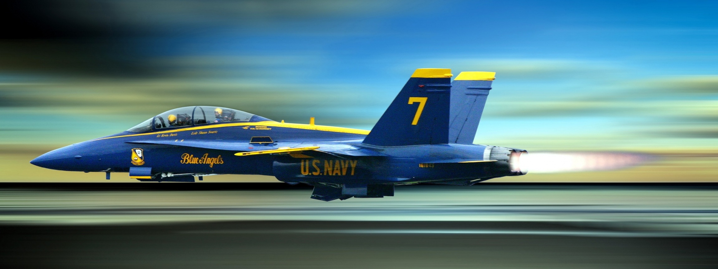 Blue Angels The High Speed Flying Fighter