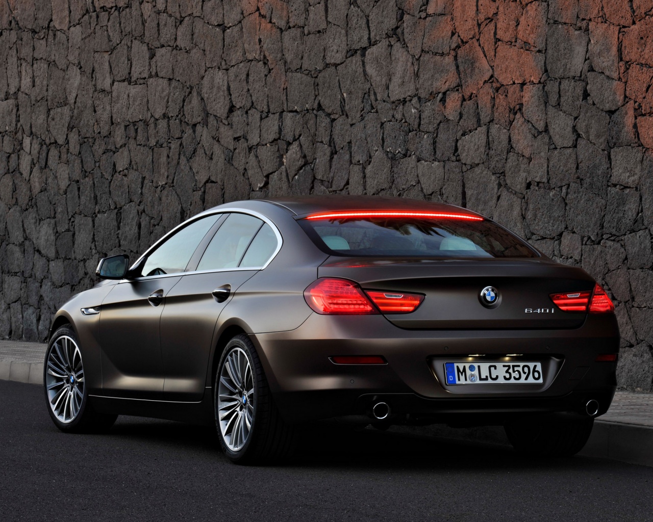 BMW 640i