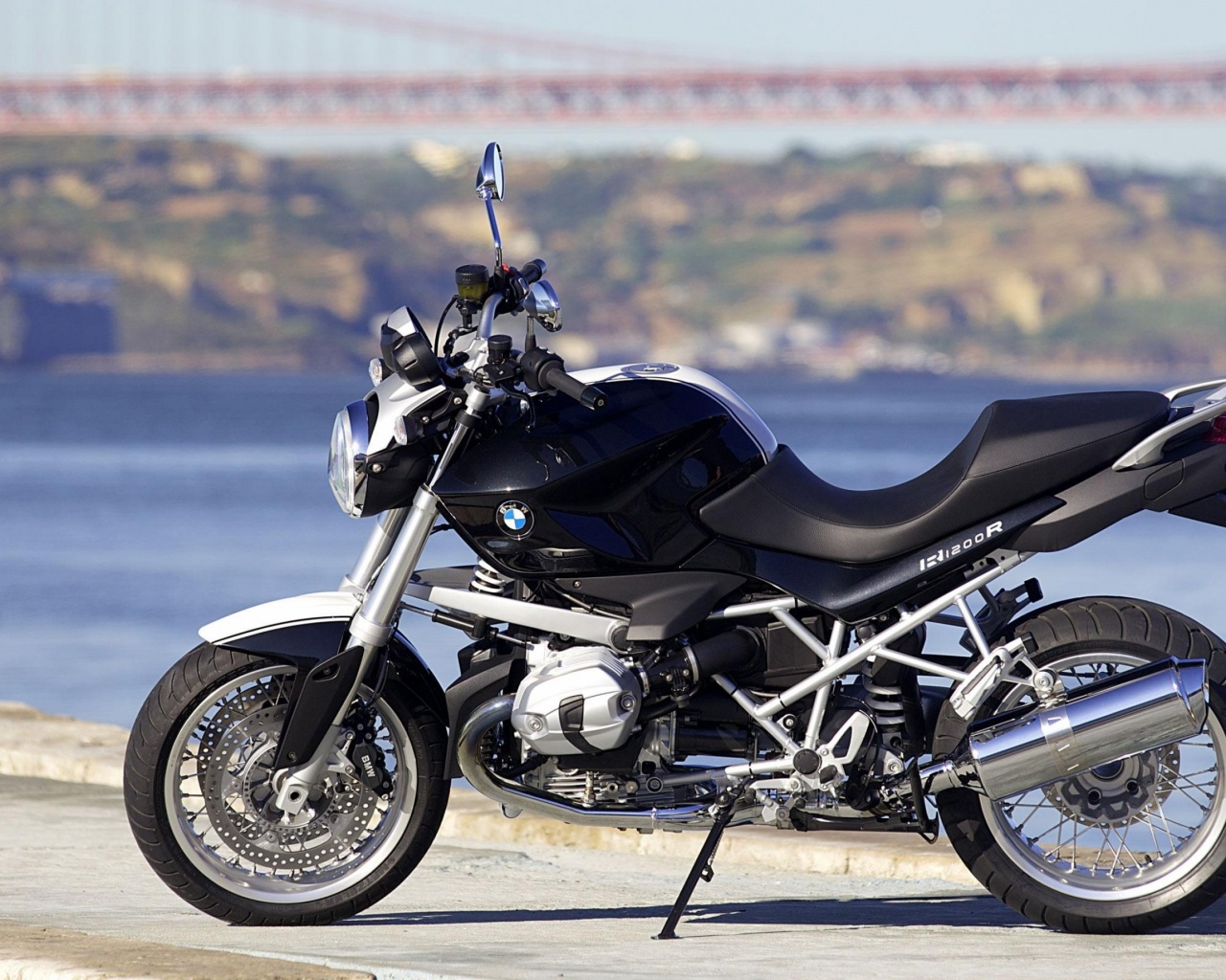 BMW R1200R