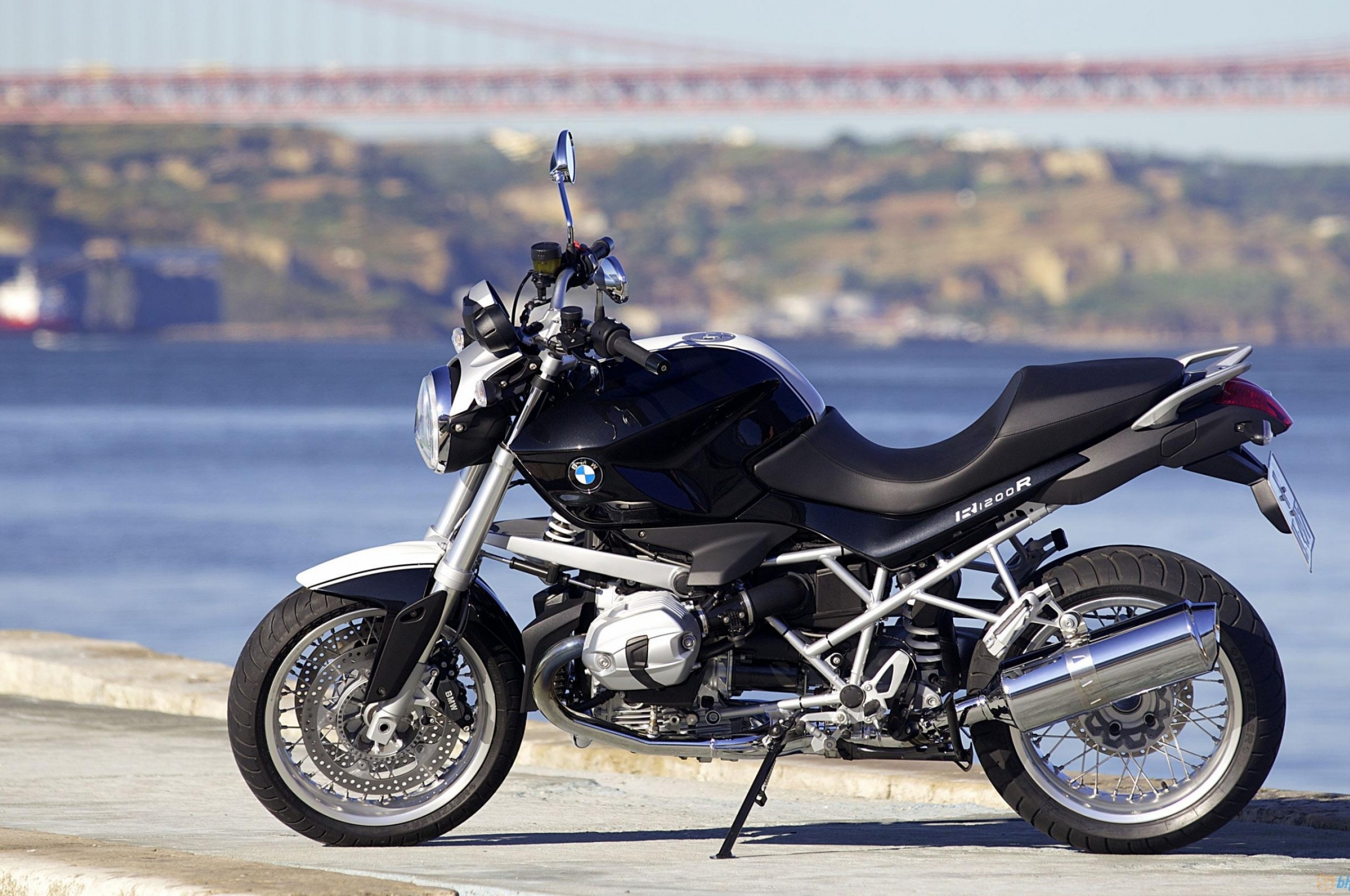 BMW R1200R