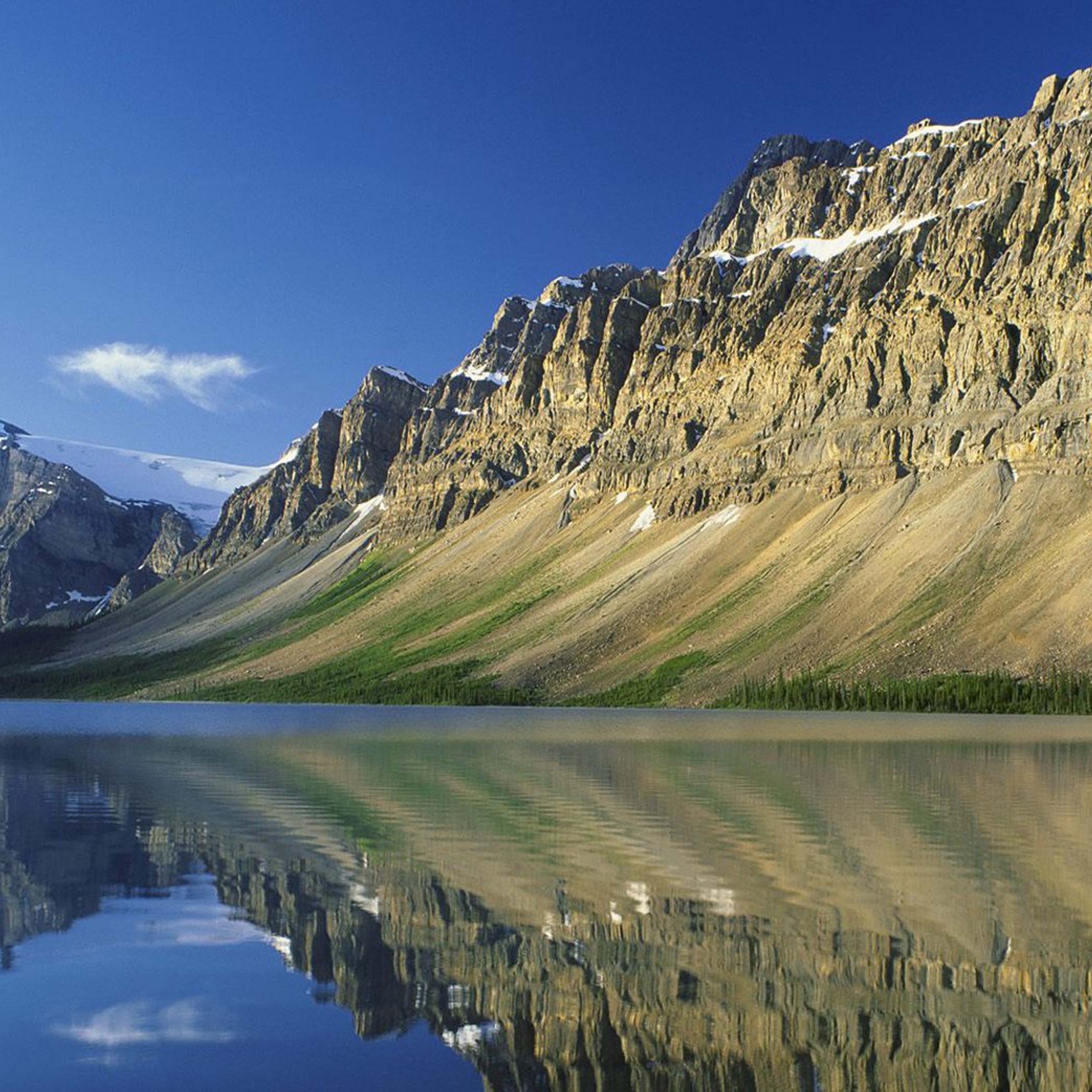 Bow Lake Rockies Canada