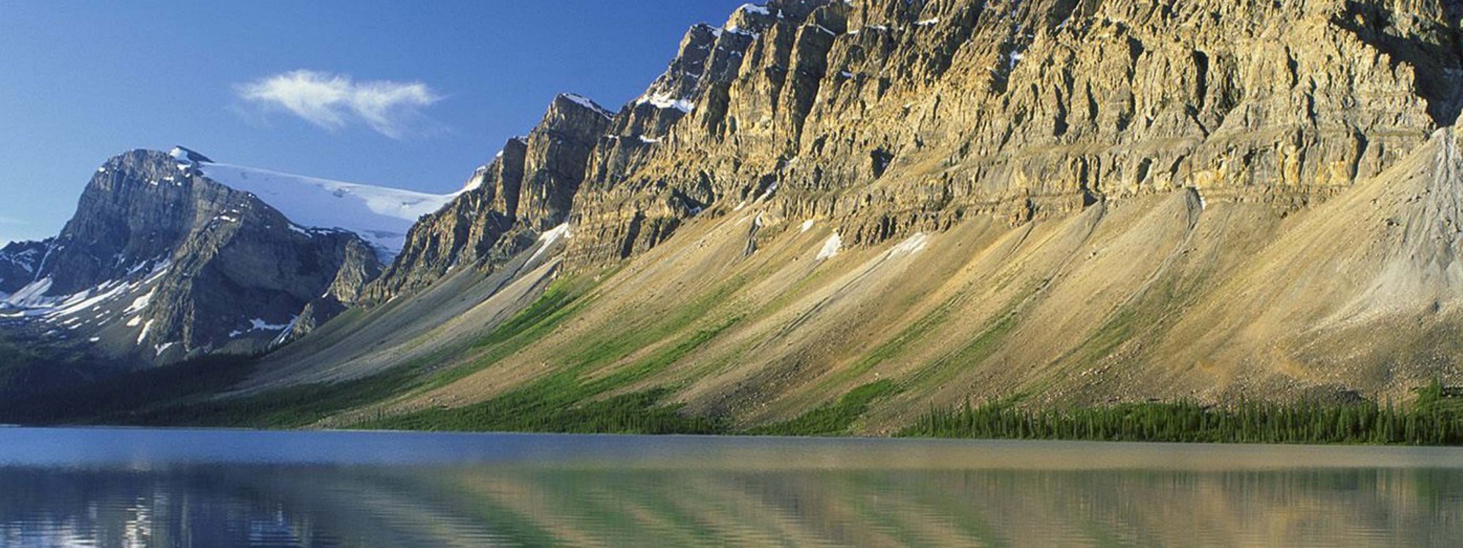 Bow Lake Rockies Canada