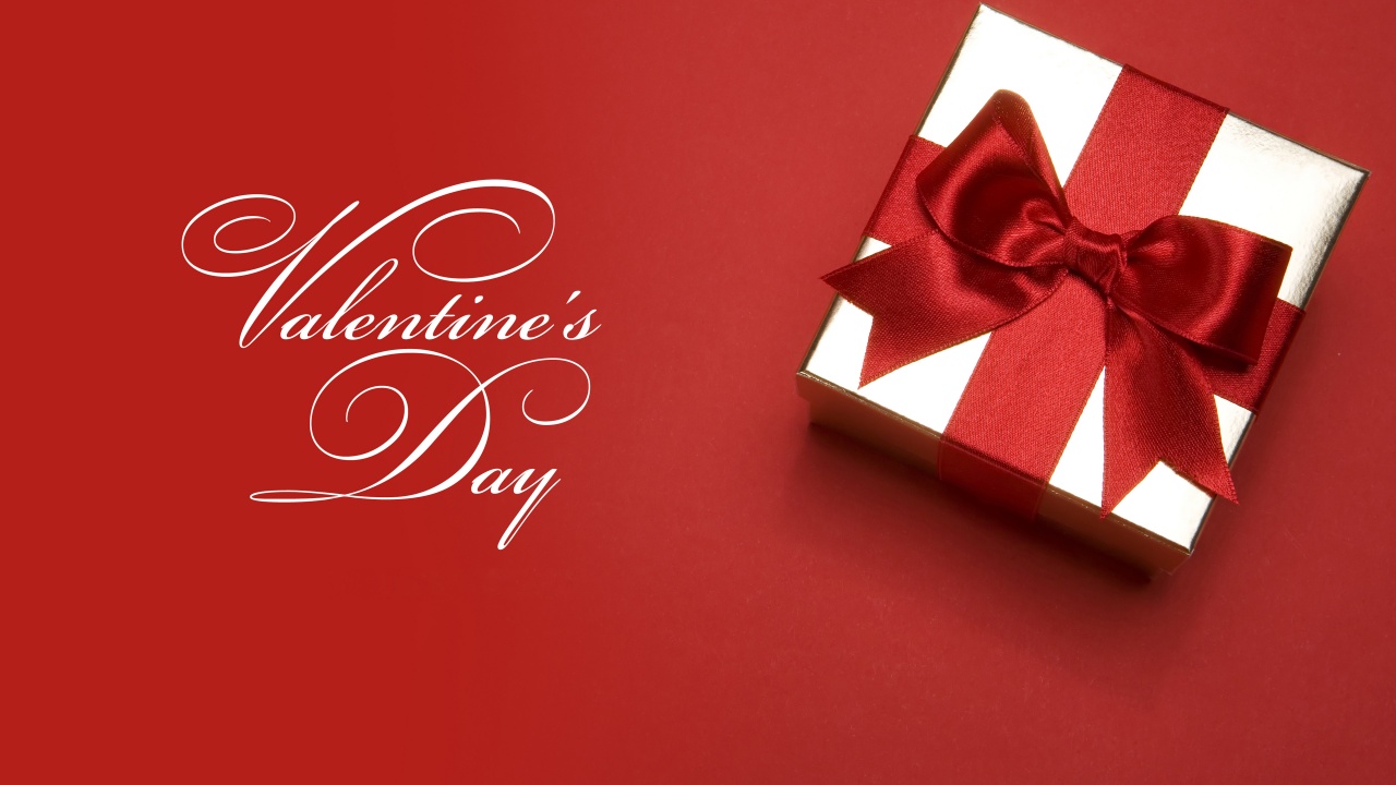 Box Ribbon Gift For Valentine Day