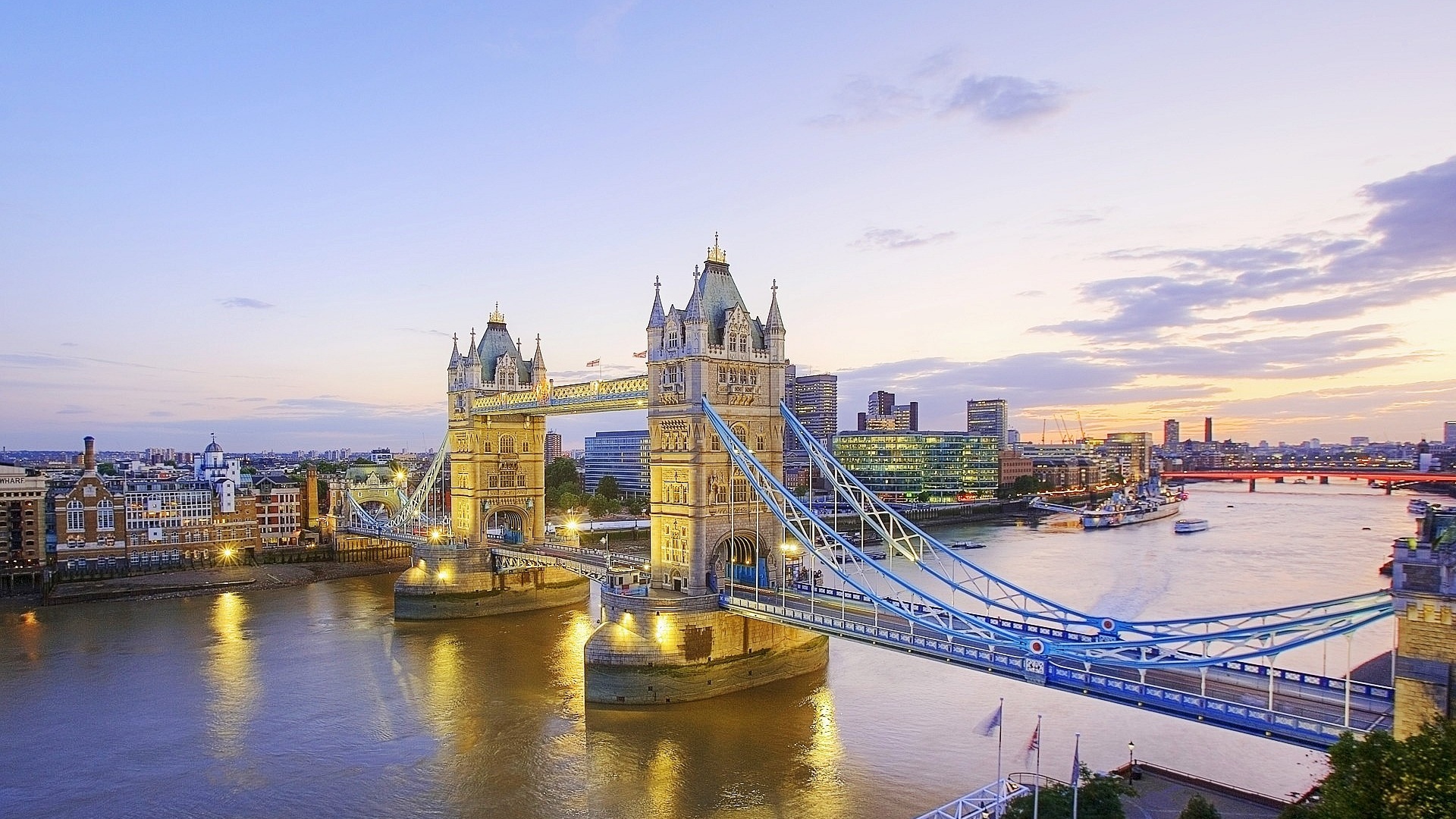 Britain River Thames And Tower Bridge Dusk London England United Kingdom