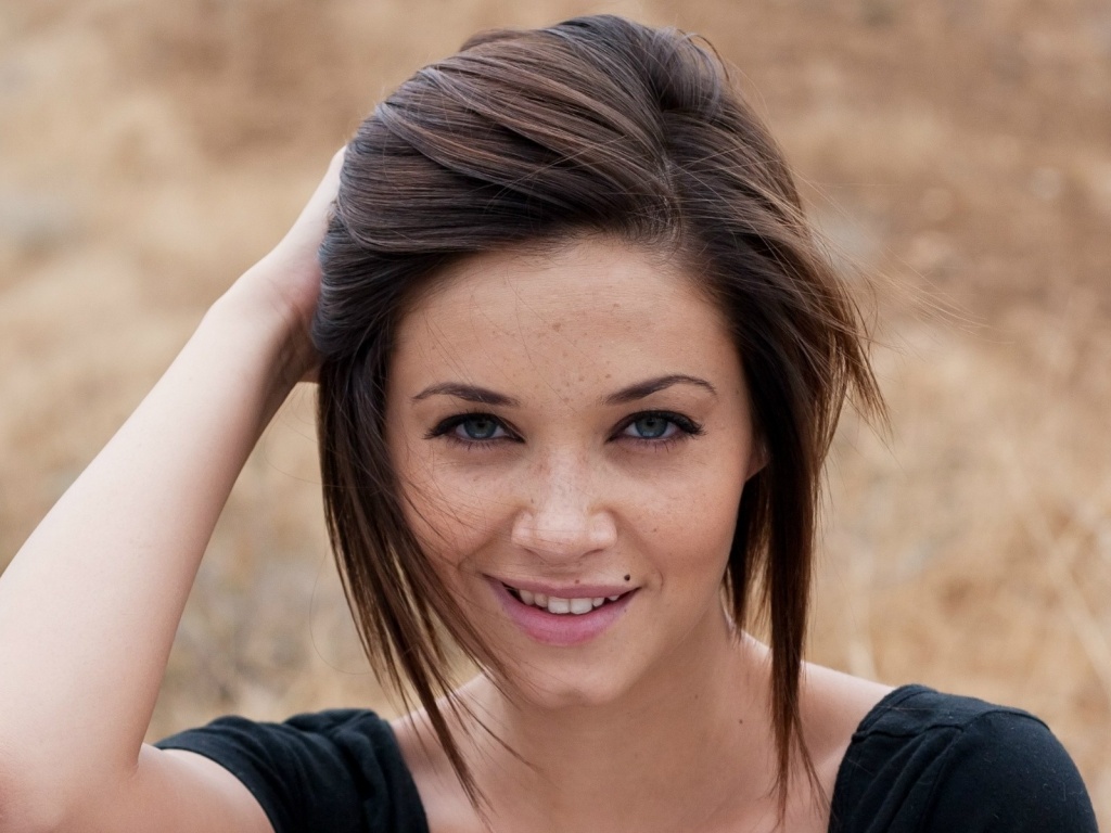 Brunette Hairstyle Wind Face Freckles Smile