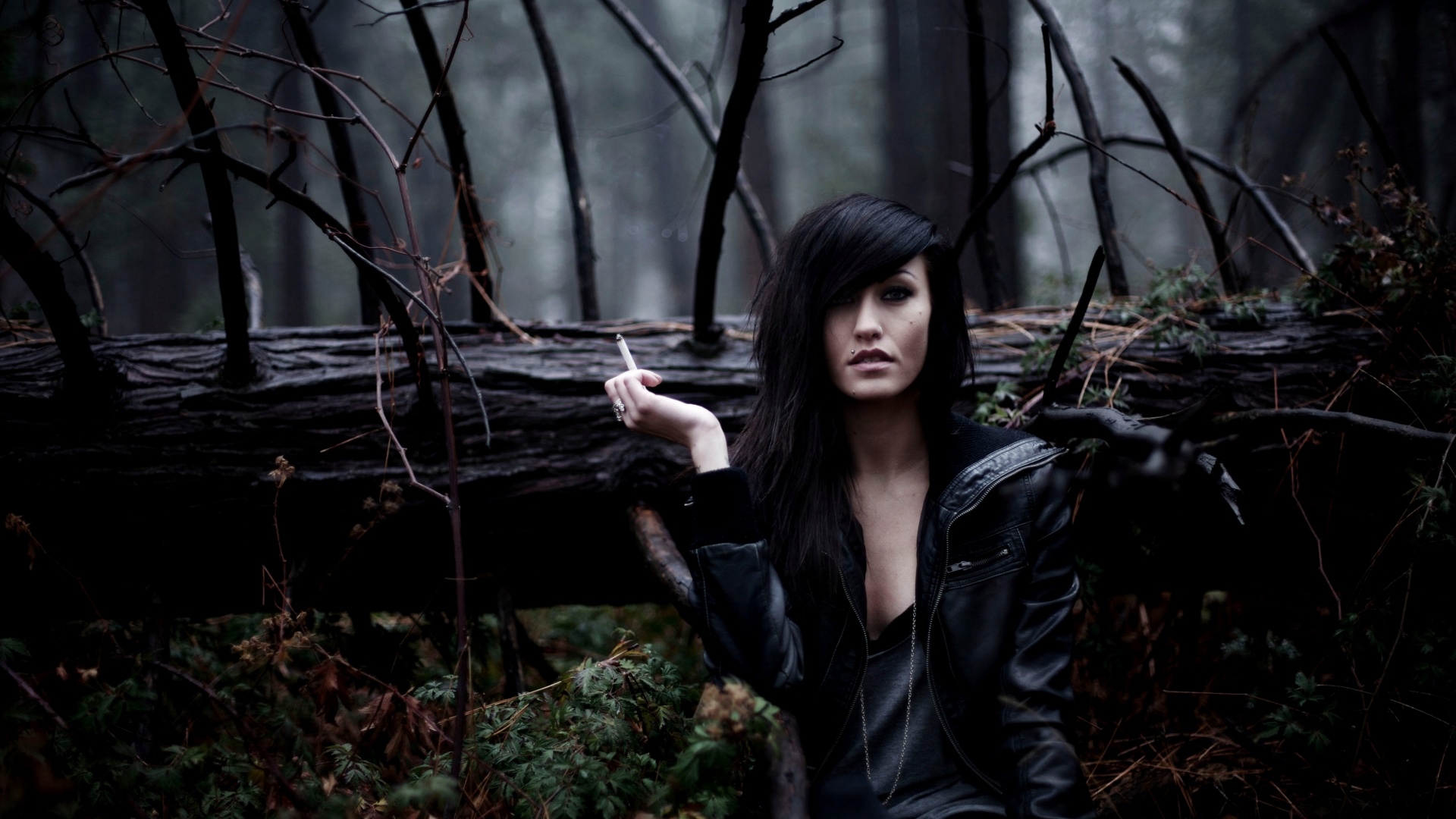 Brunettes Women Forest Jackets Piercings Lauren Black Clothes Taylor Mccutchan