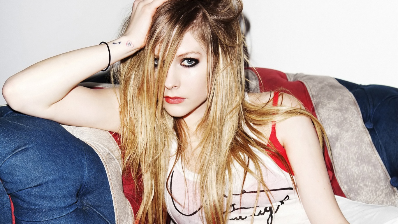 Canadian Pop Rock Singer Avril