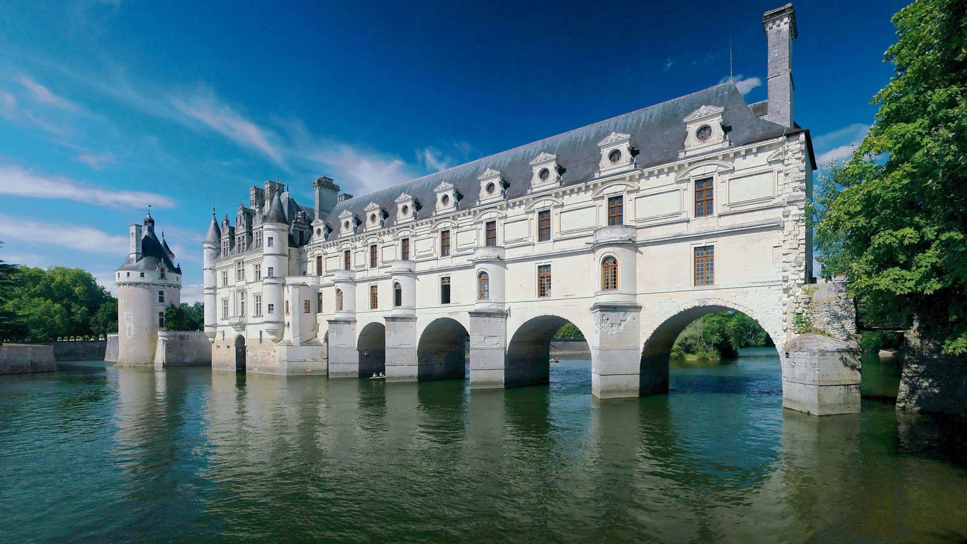 Castle Lake River France Chateau De Chenonceau