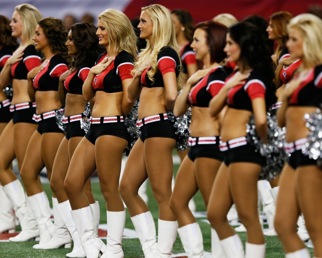 Cheerleaders - NFL