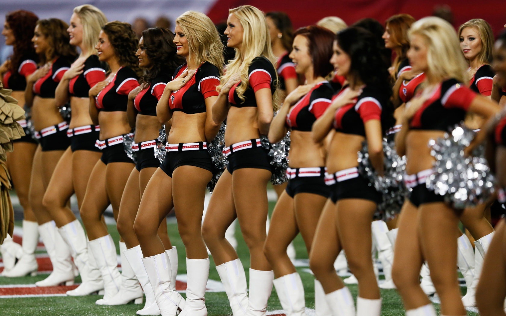 Cheerleaders - NFL