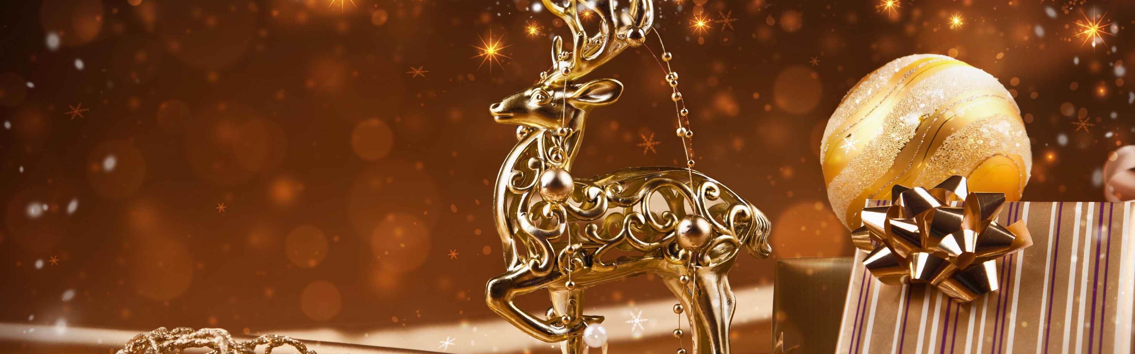 Christmas Ornaments Gold Reindeer