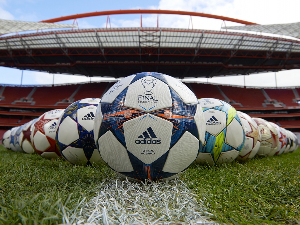 CL 2014 Lisbon Official Match Ball