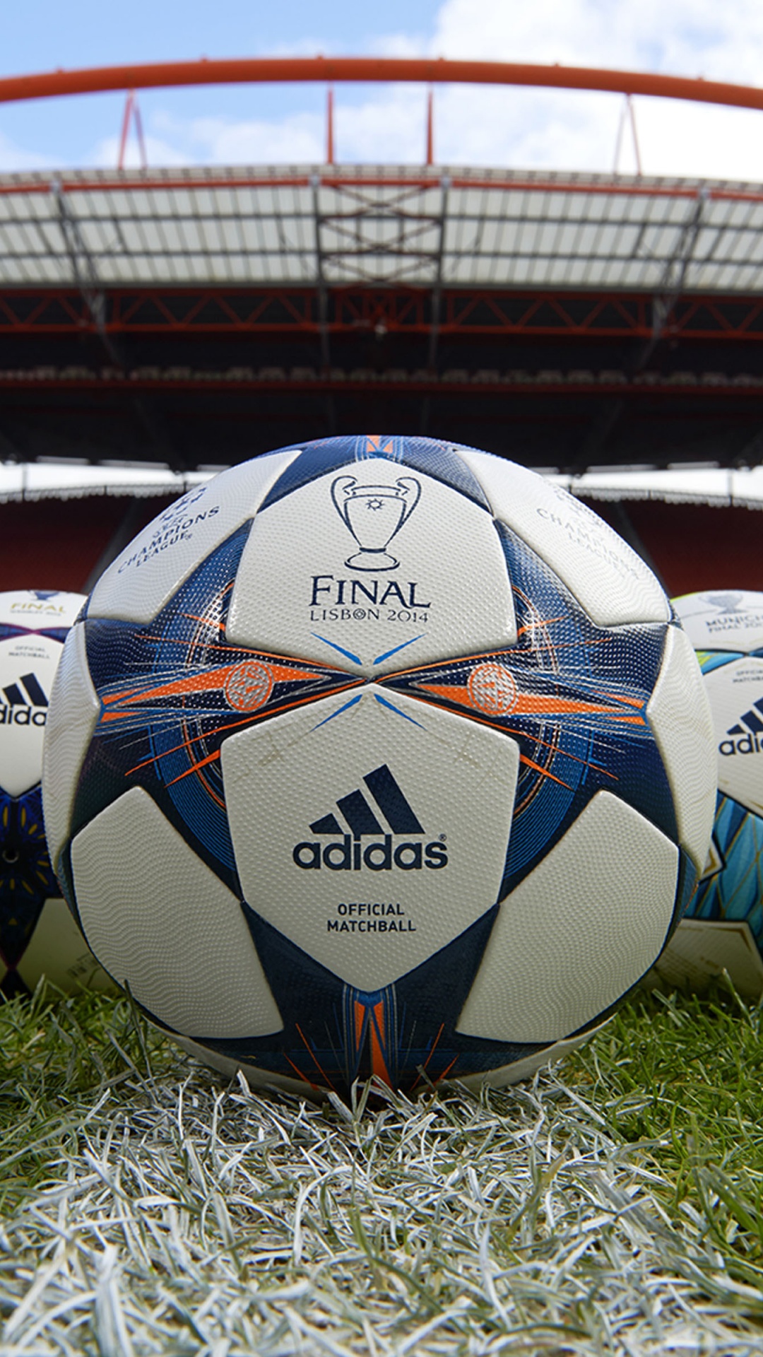 CL 2014 Lisbon Official Match Ball