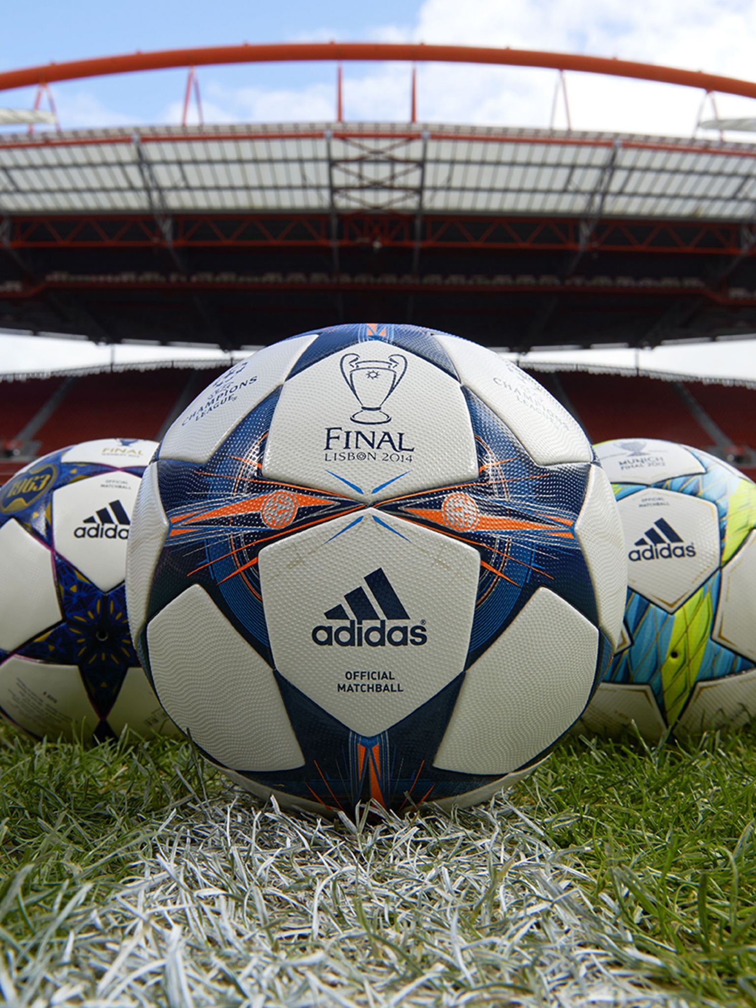 CL 2014 Lisbon Official Match Ball