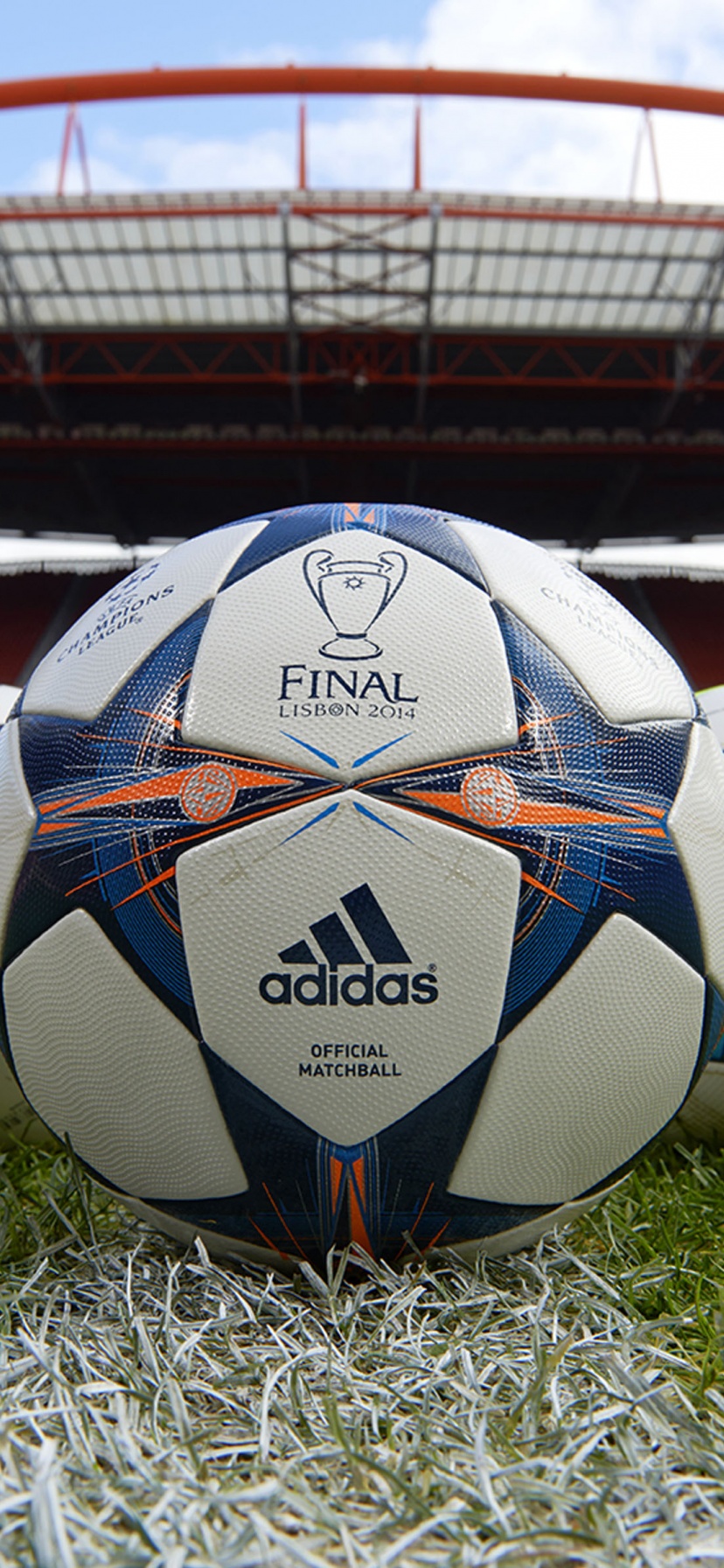 CL 2014 Lisbon Official Match Ball