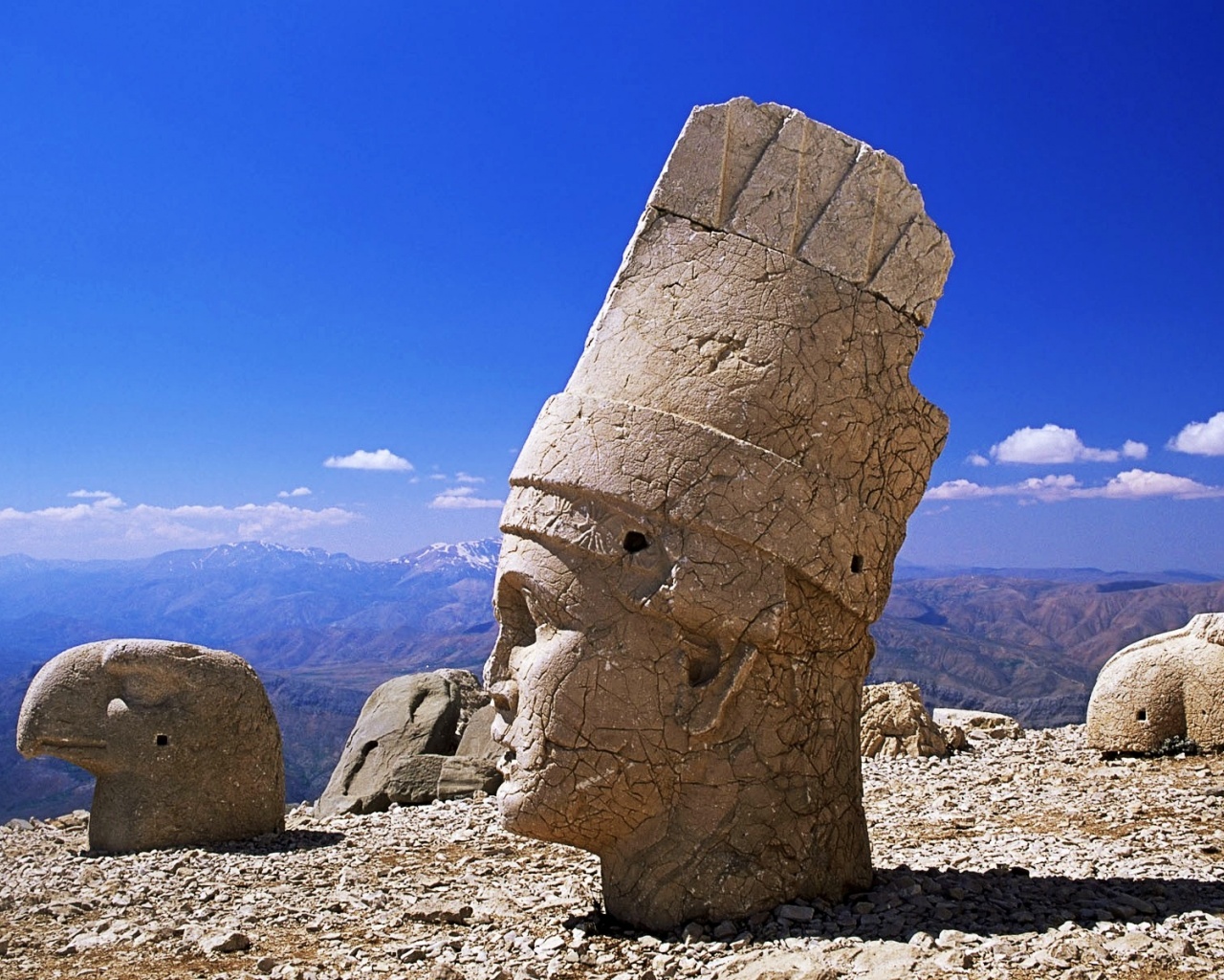 Colossal Head Of Antiochus I Mount Nemrut Adiyamanturkey