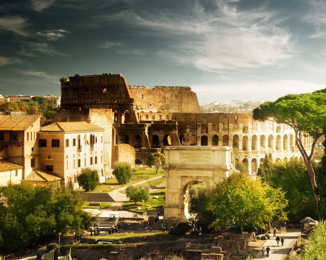 Colosseum Arch Of Constantine Rome Italy