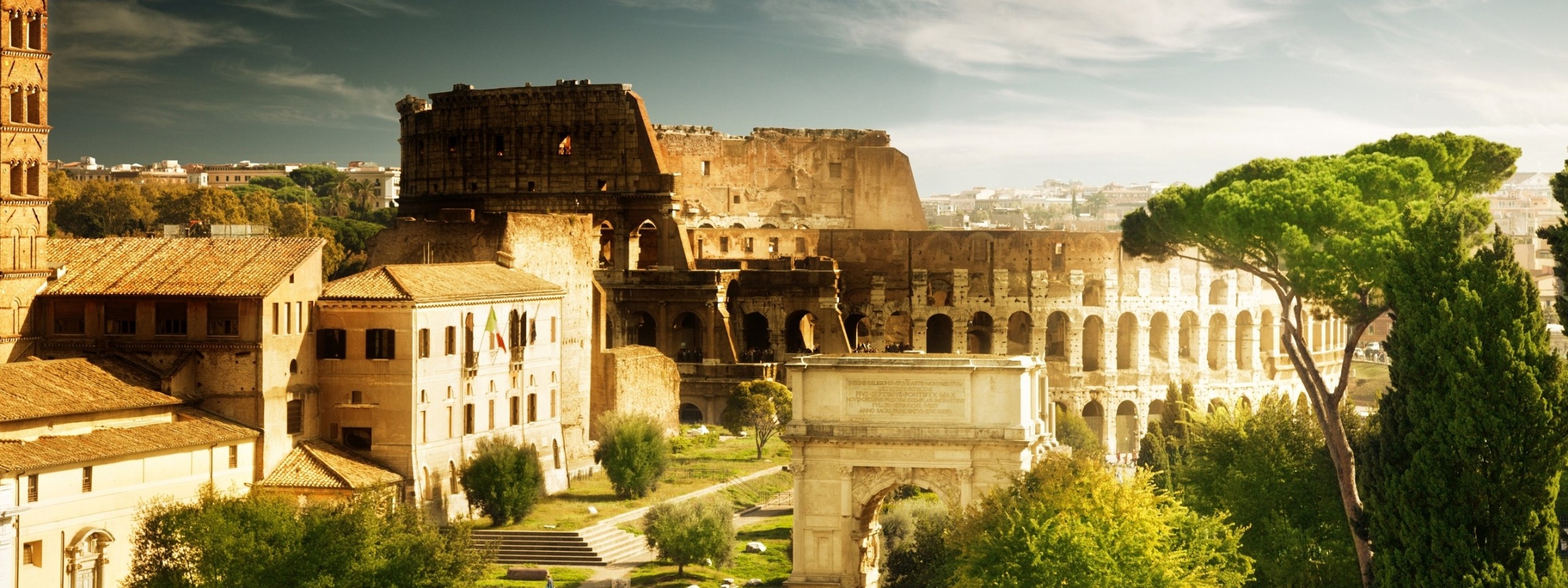 Colosseum Arch Of Constantine Rome Italy