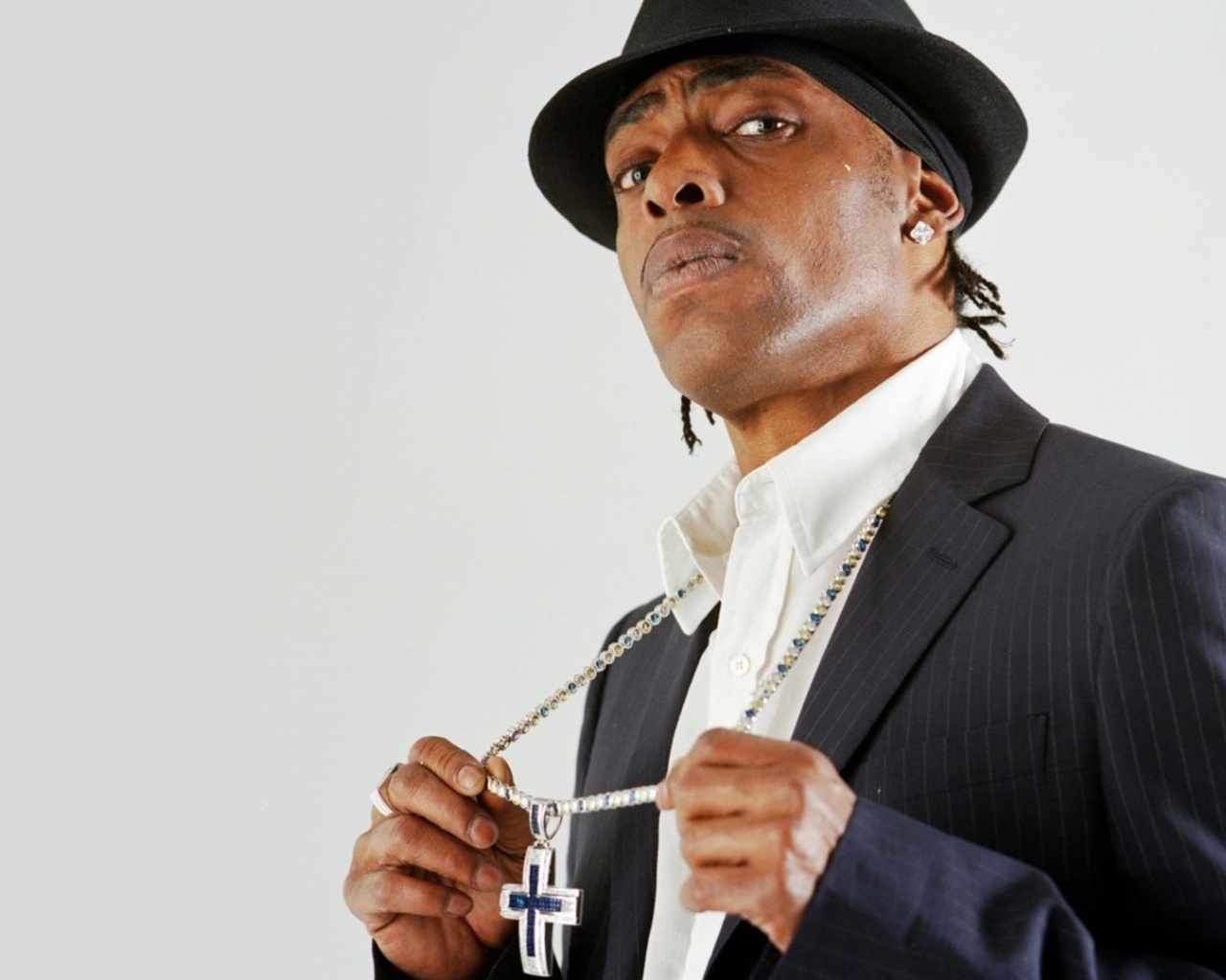 Coolio Chain Cross Suit Hat