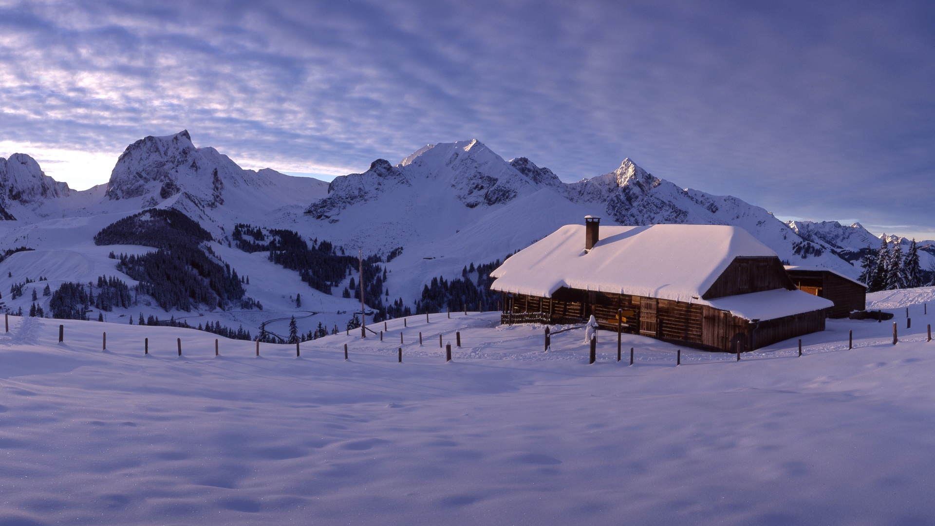 Cottage In The Mountains