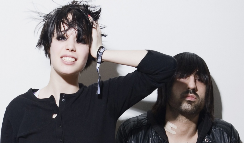 Crystal Castles Smile Band Members Light