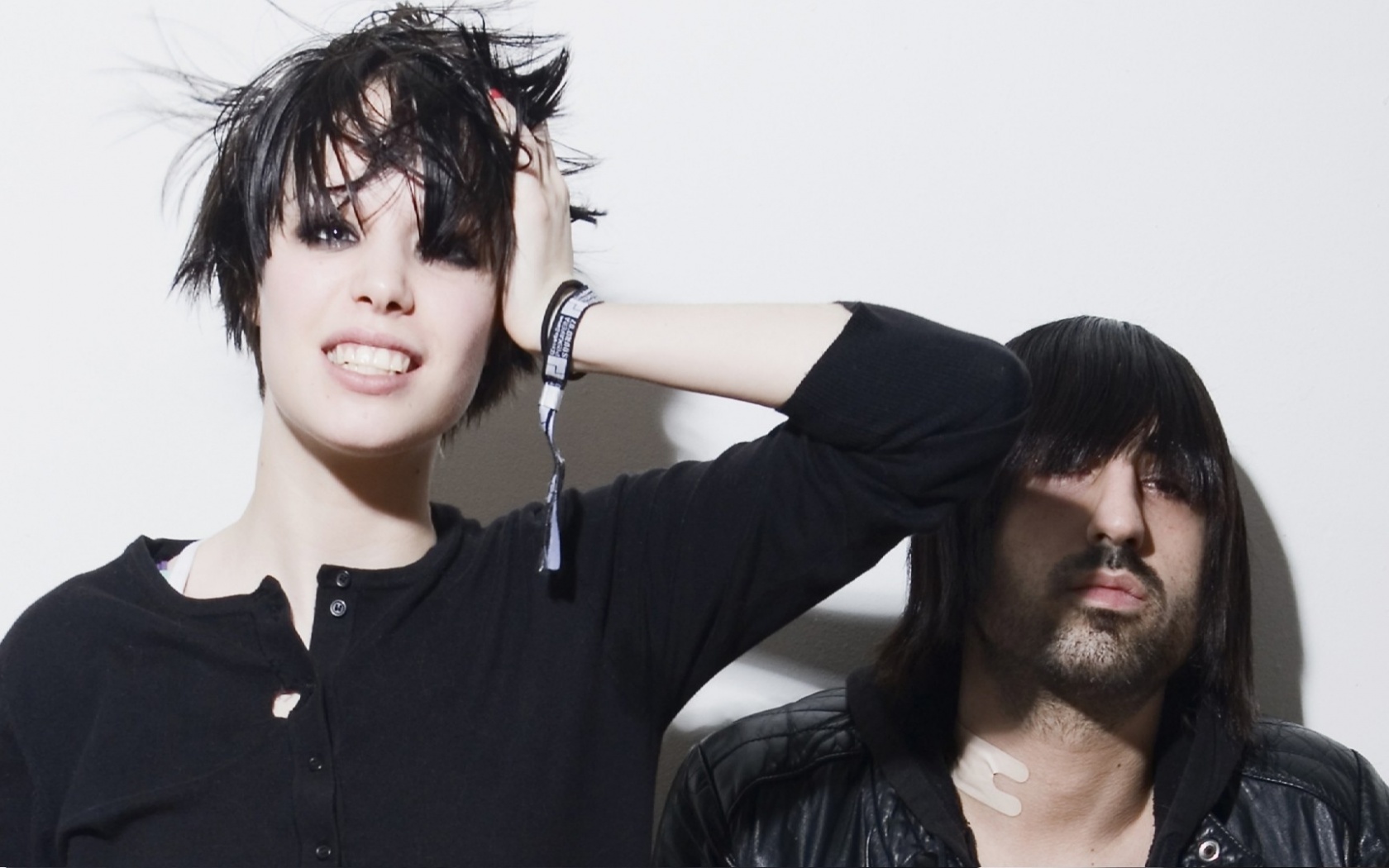 Crystal Castles Smile Band Members Light