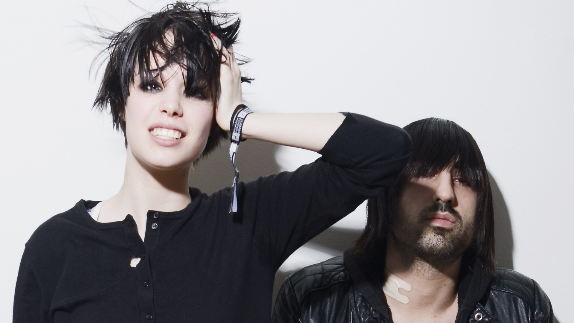 Crystal Castles Smile Band Members Light