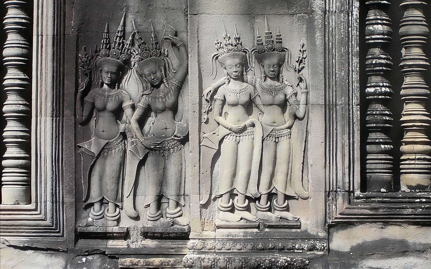 Devatas Stone Carvings Angkor Wat Siem Reap Cambodia