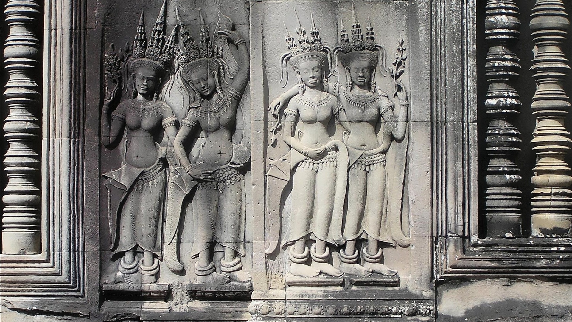 Devatas Stone Carvings Angkor Wat Siem Reap Cambodia