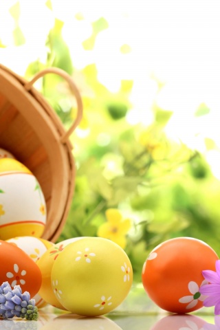 Easter Eggs Spring Wallpaper