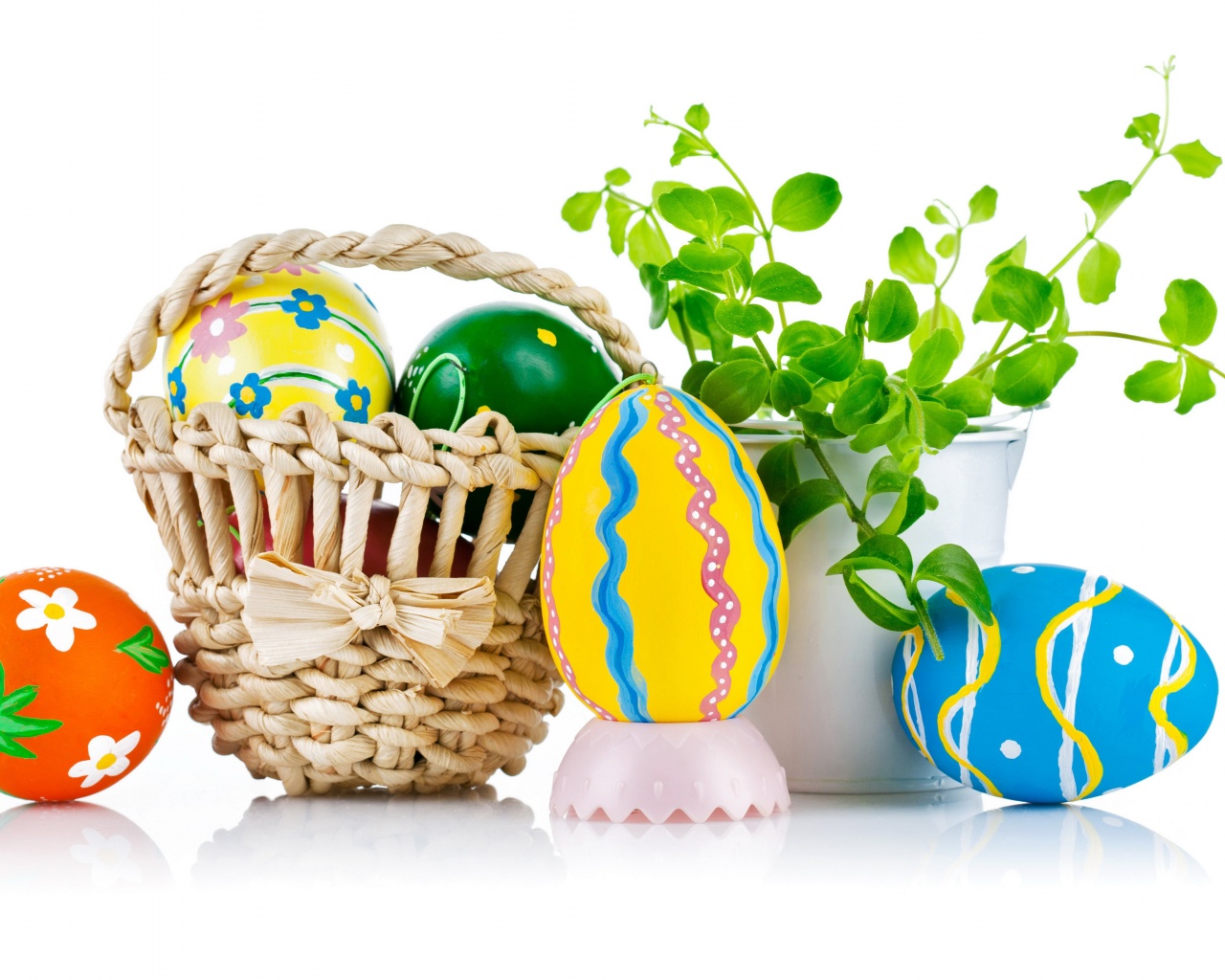 Easter Wicker Basket Eggs Plant