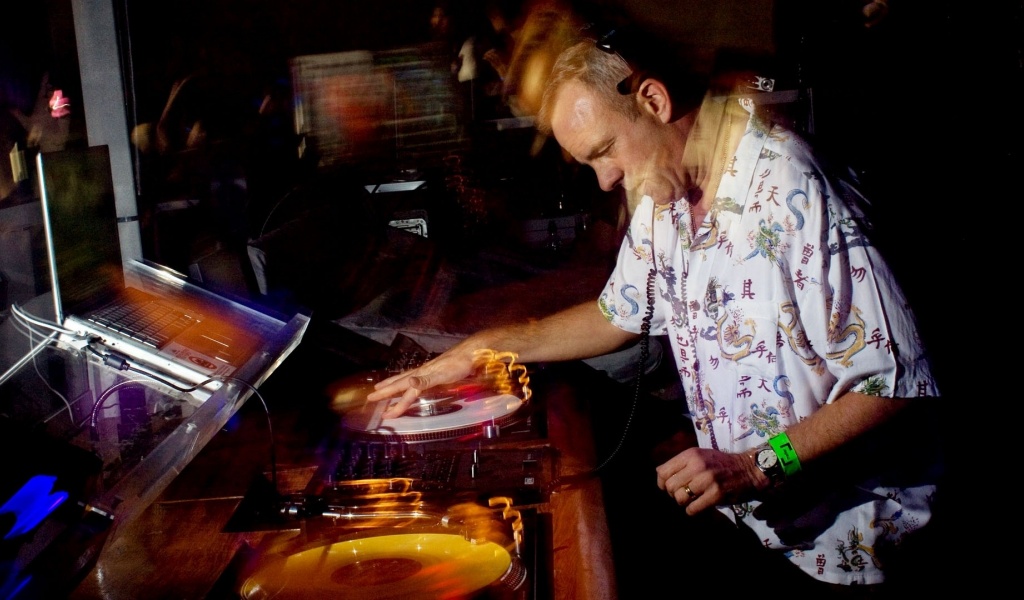 Fatboy Slim Dj Graphics Play Show