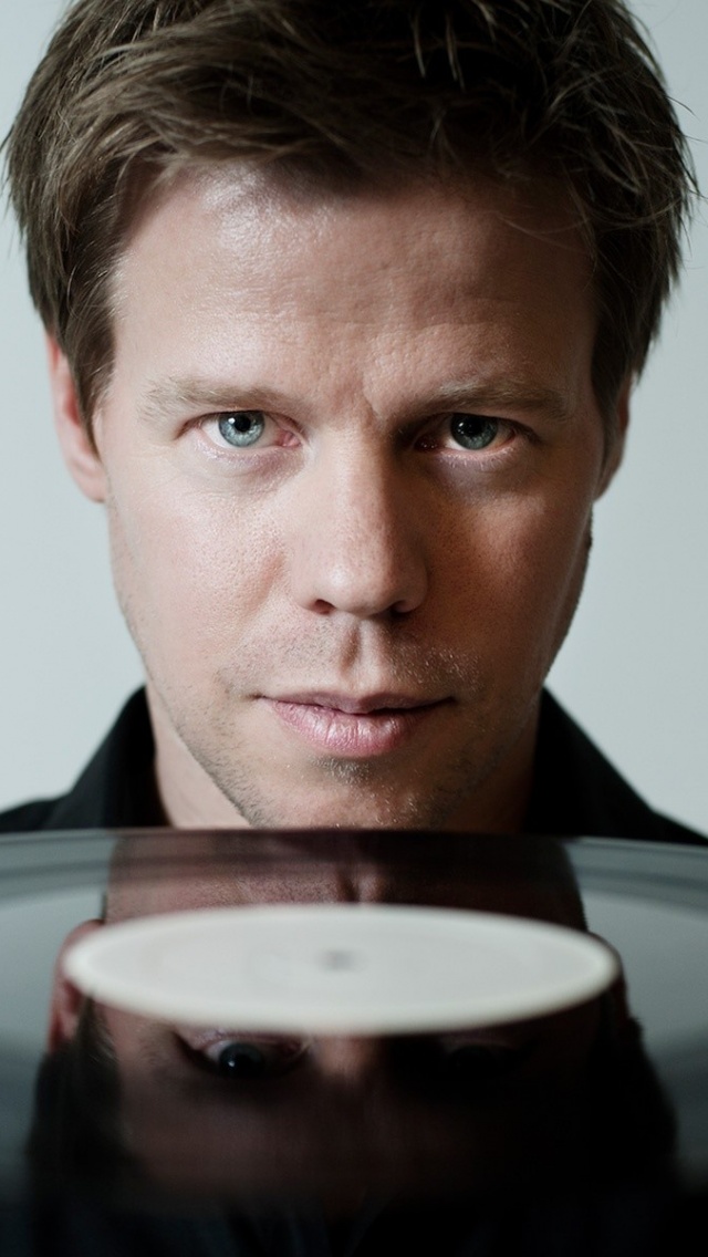 Ferry Corsten